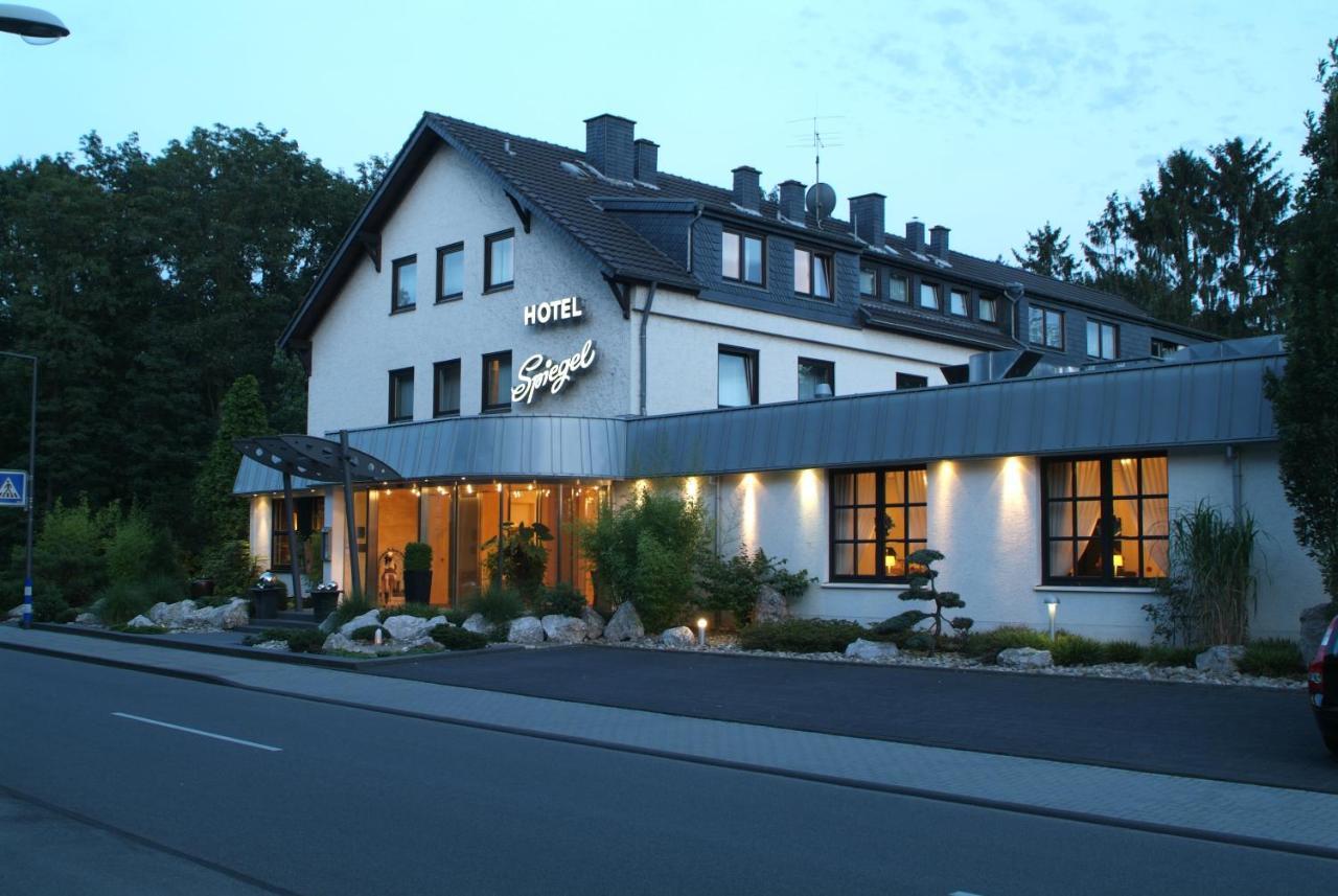 Hotel Spiegel Кёльн Экстерьер фото